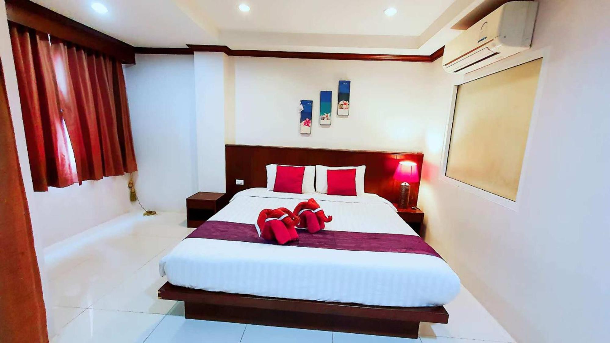 水果天堂旅馆 Otel Patong Dış mekan fotoğraf